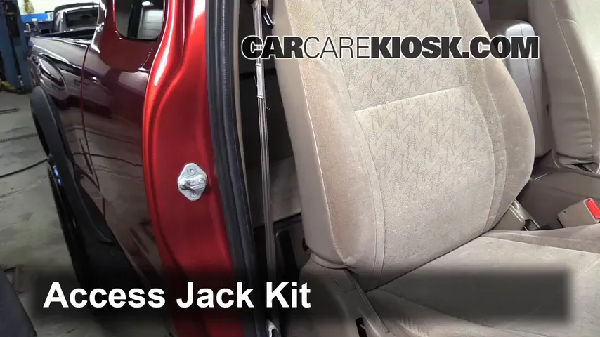 2001 Toyota Tacoma DLX 3.4L V6 Extended Cab Pickup Jack Up Car